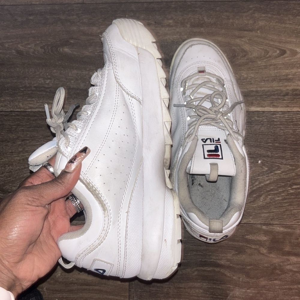 Fila’s - Picture 2 of 2